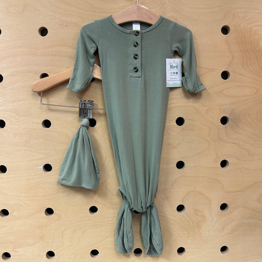 Green Bamboo Knotted Gown & Hat