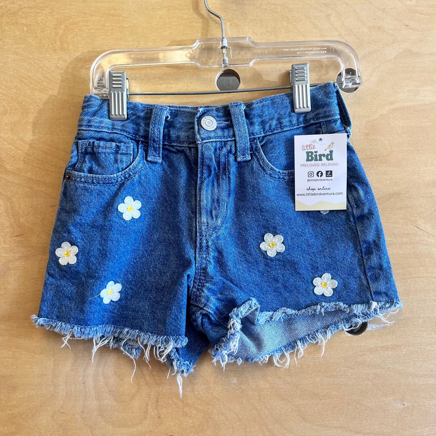 Embroider Daisy Denim Shorts