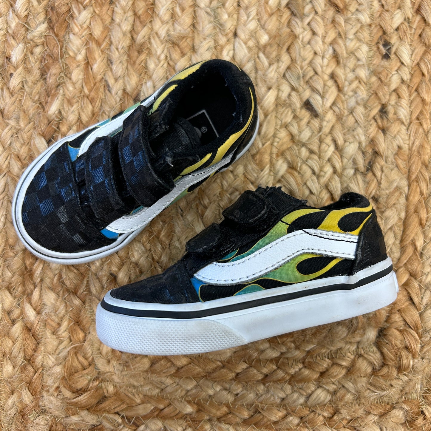 Old Skool V Flames Sneakers