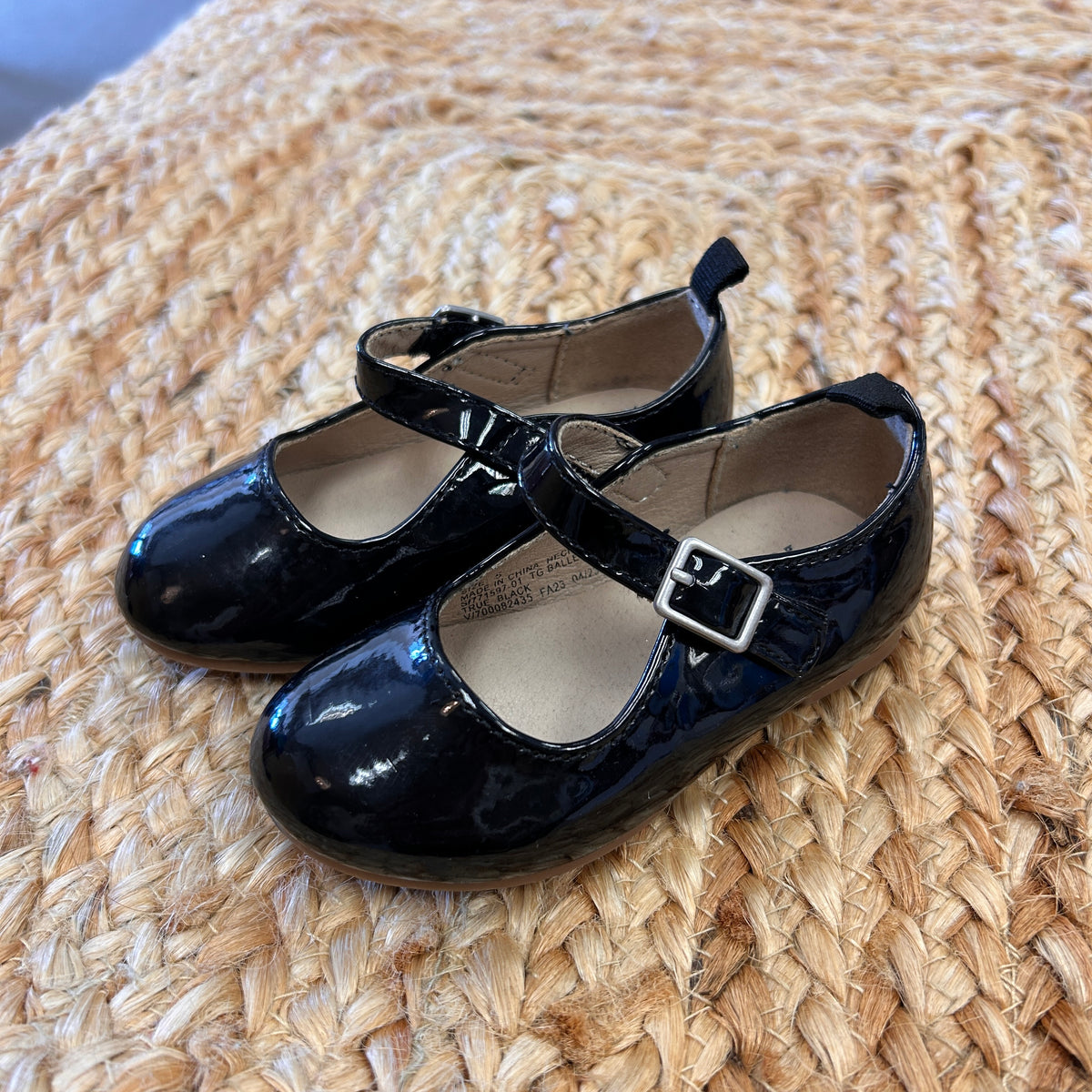 Black Glossy Mary Jane Dress Shoes