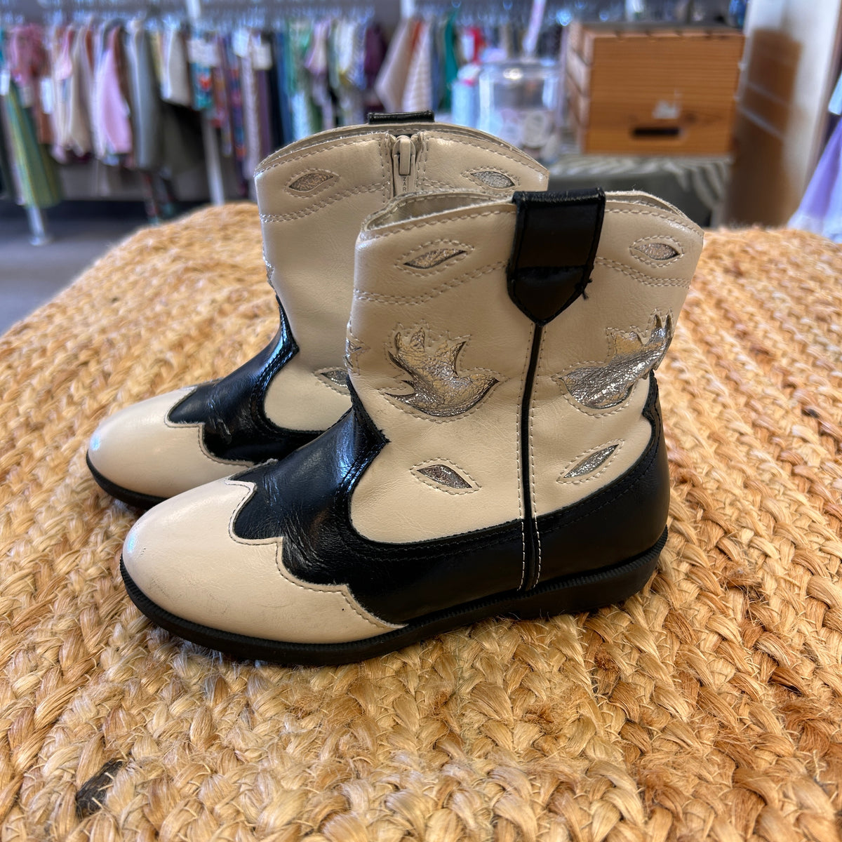 Black & Cream Western Cowboy Boots