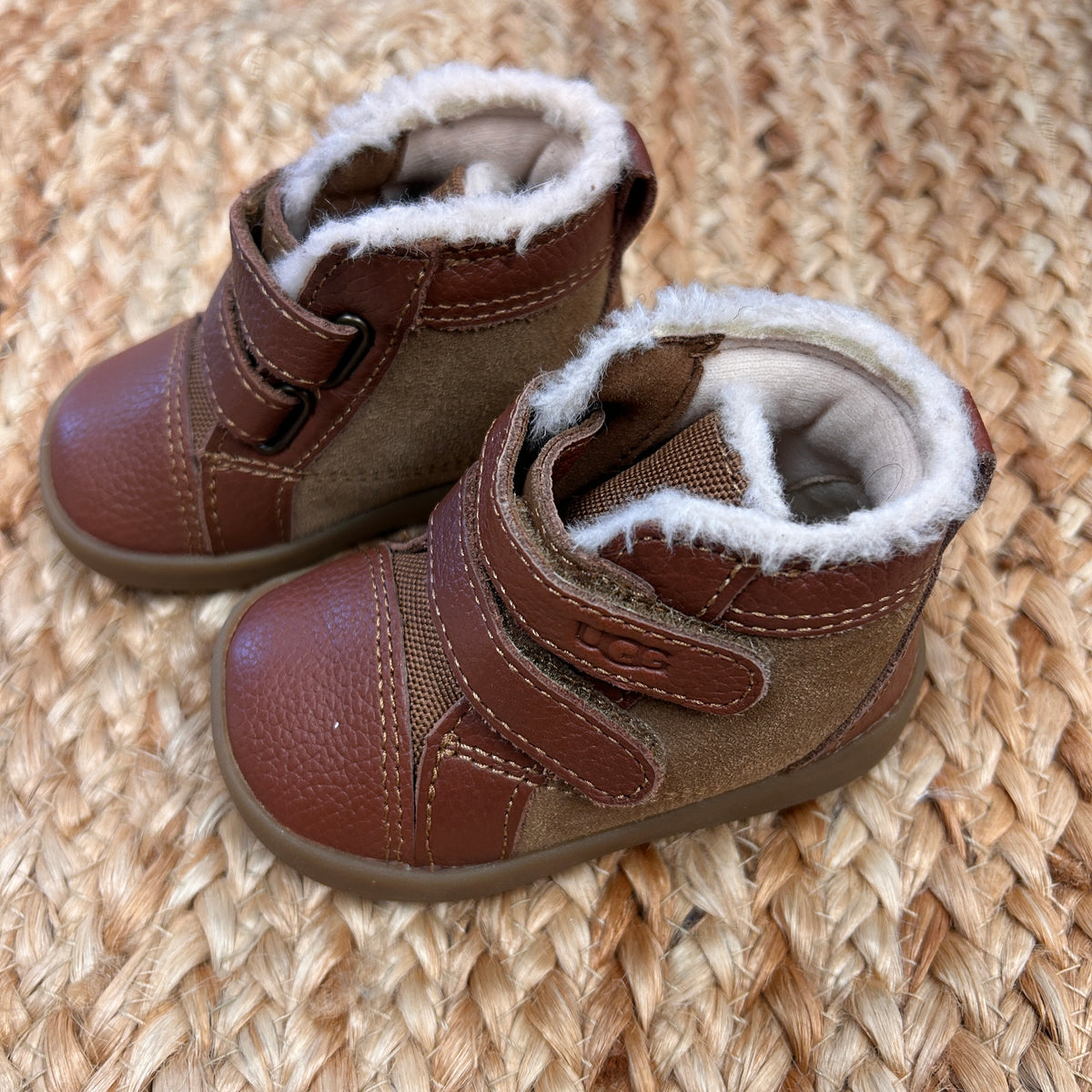 Brown Velcro Fleece Collar Boots