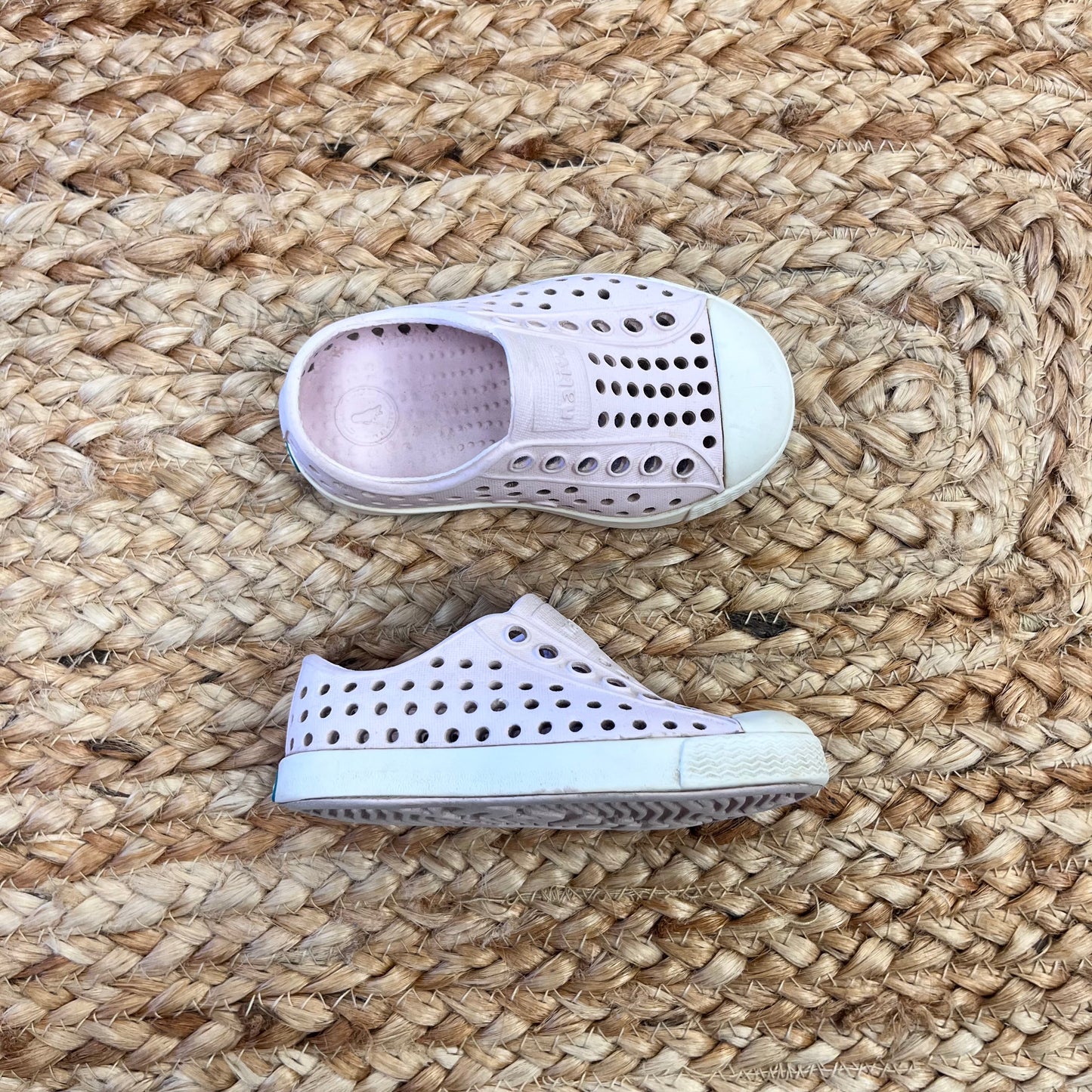 Light Pink Jeffersons