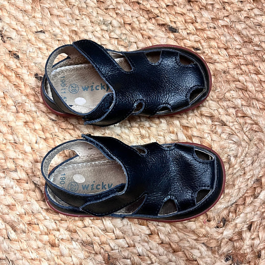 Black Leather Closed-Toe Sandals