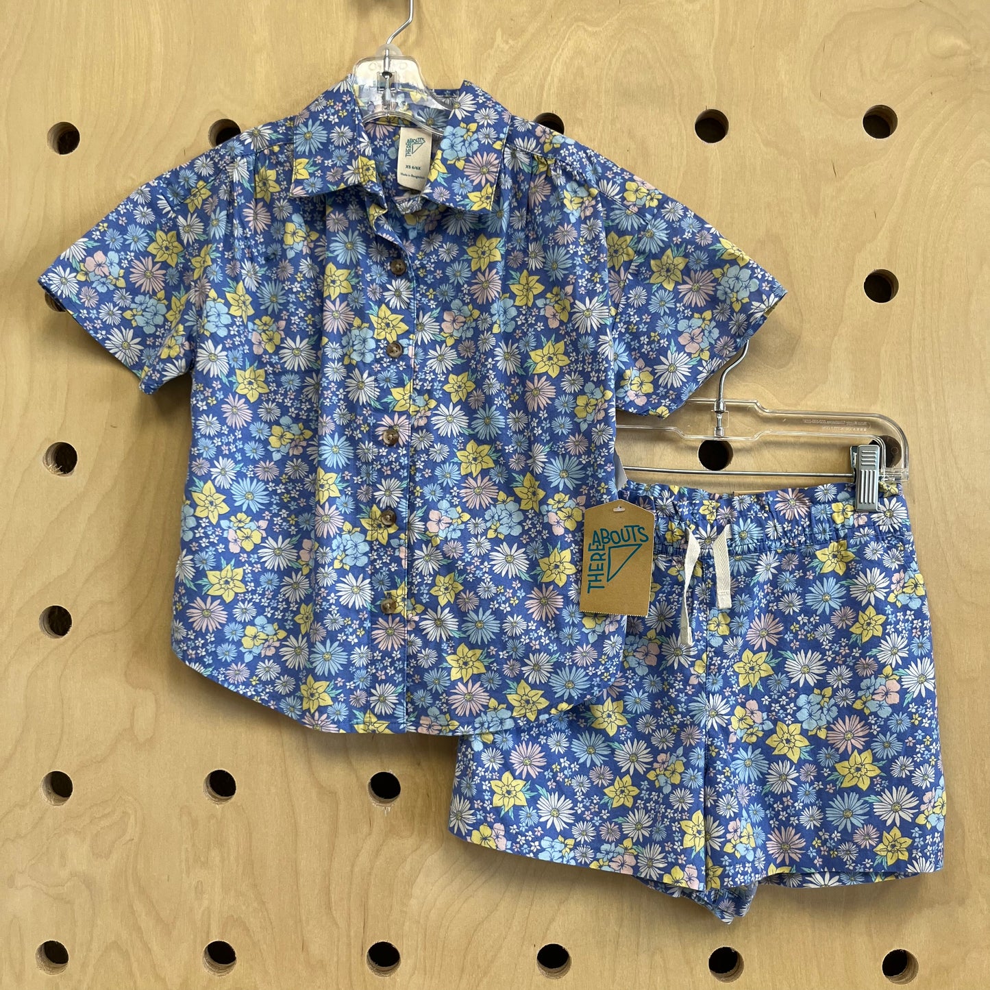 Blue Floral Button Up & Shorts NEW!