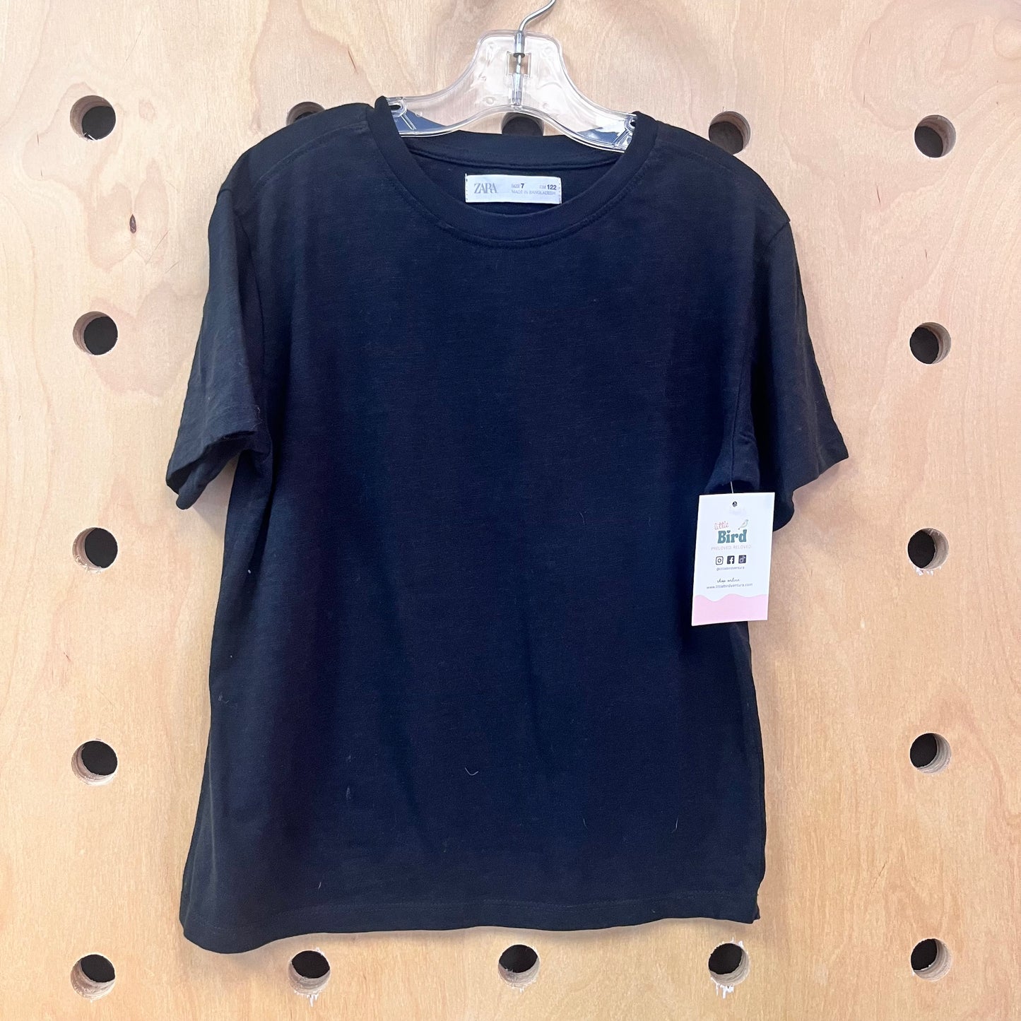 Black Tee