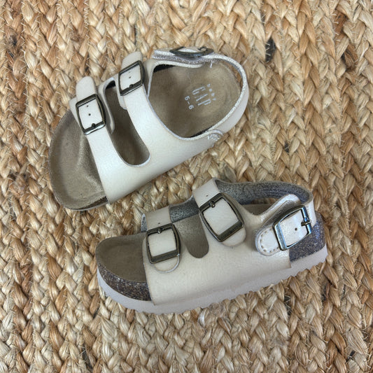 Creme Birken Sandals