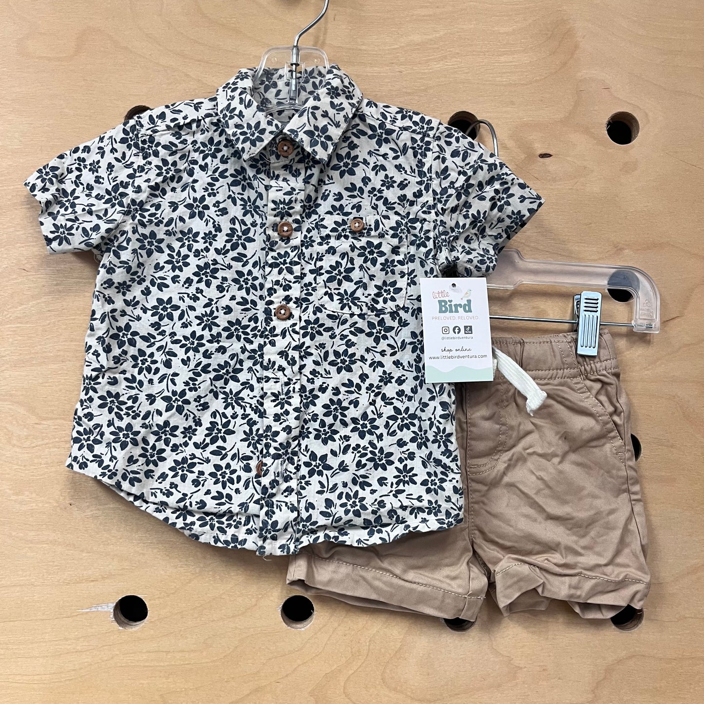 Blue Floral & Khaki Outfit