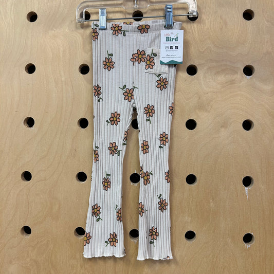 Cream Ribbed Flower Leggings