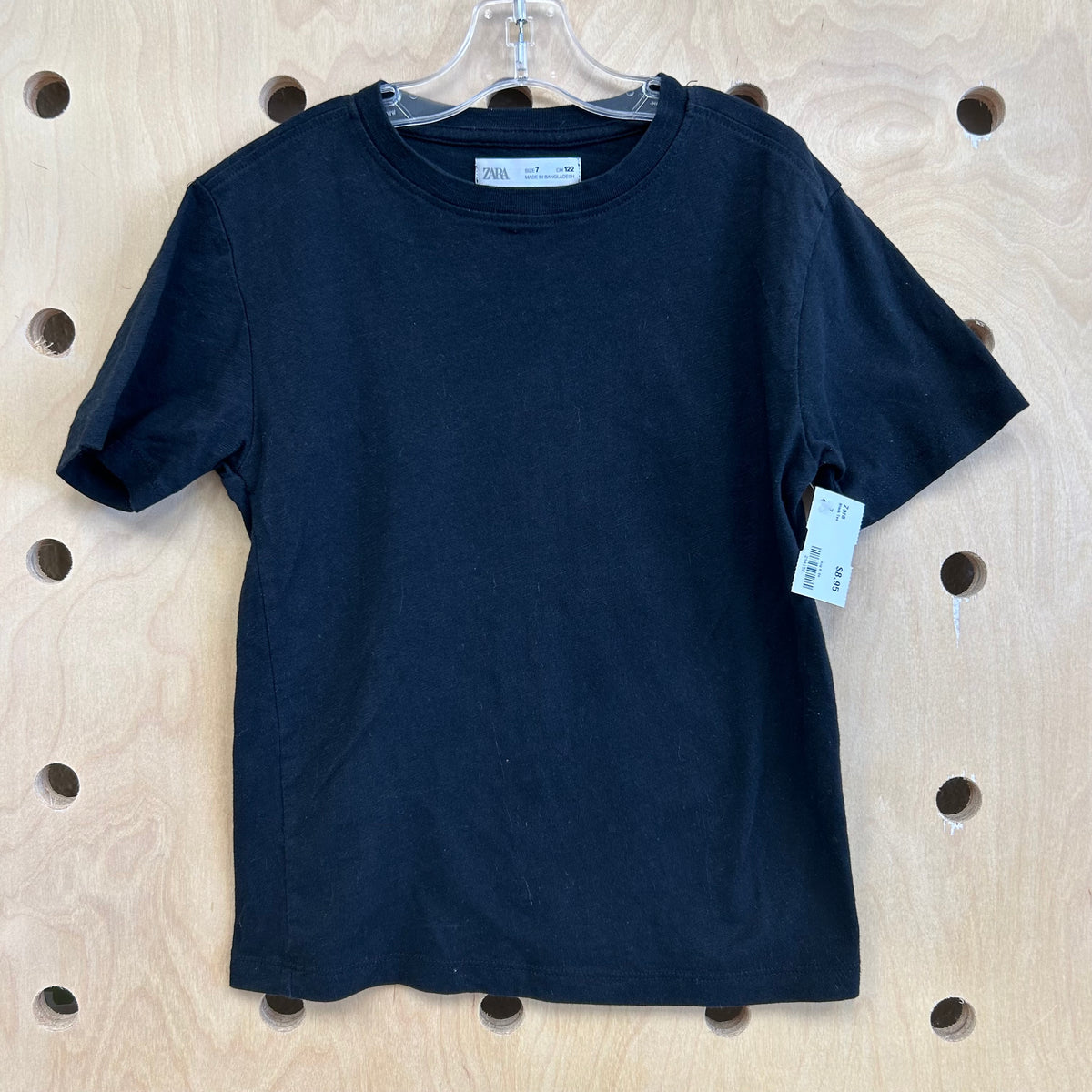 Black Tee