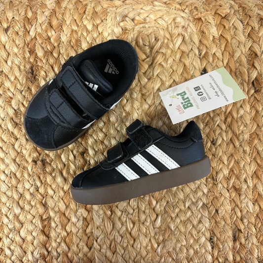 Black VL Court 3.0 Sneakers
