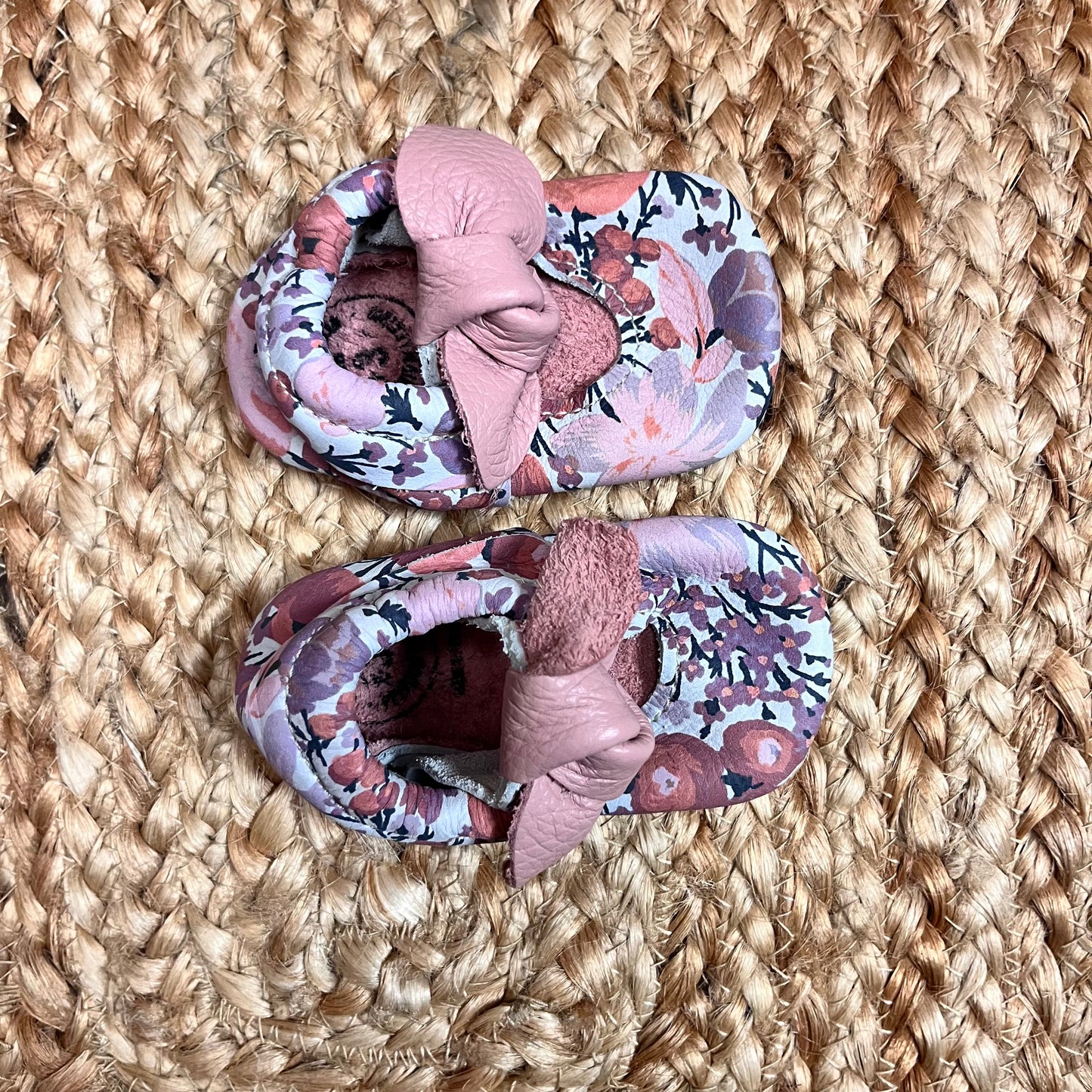 Pink Floral Bow Crib Walkers