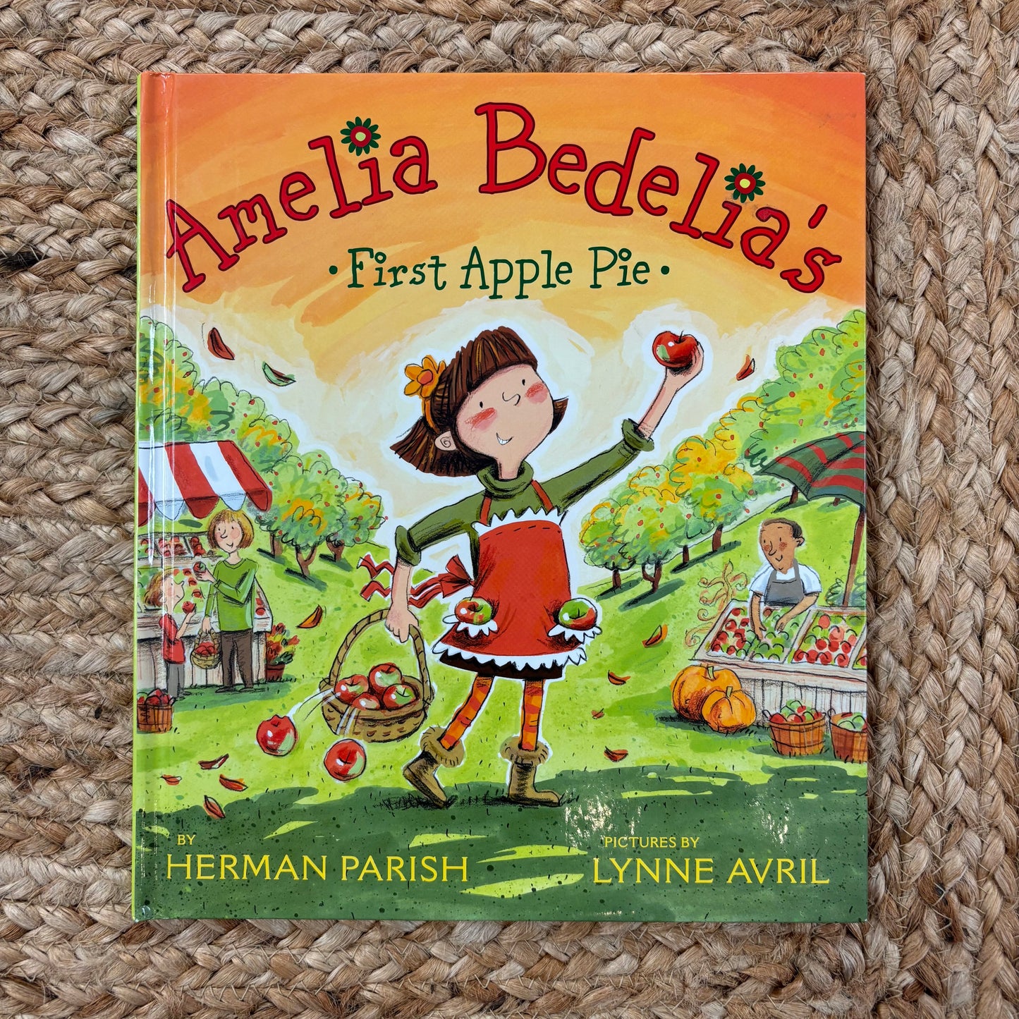 Amelia Badelia First Apple Pie