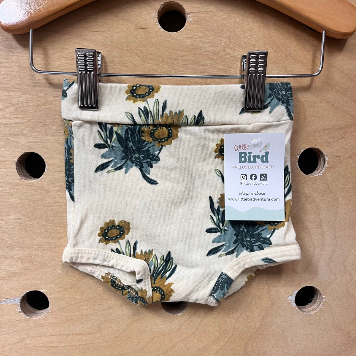 Cream Floral Organic Bloomies