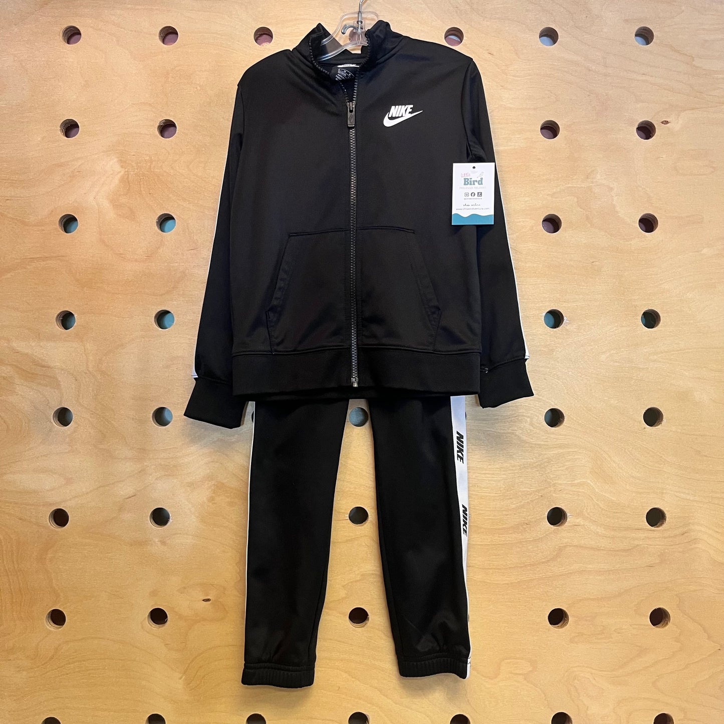 Black/White Active Outfit