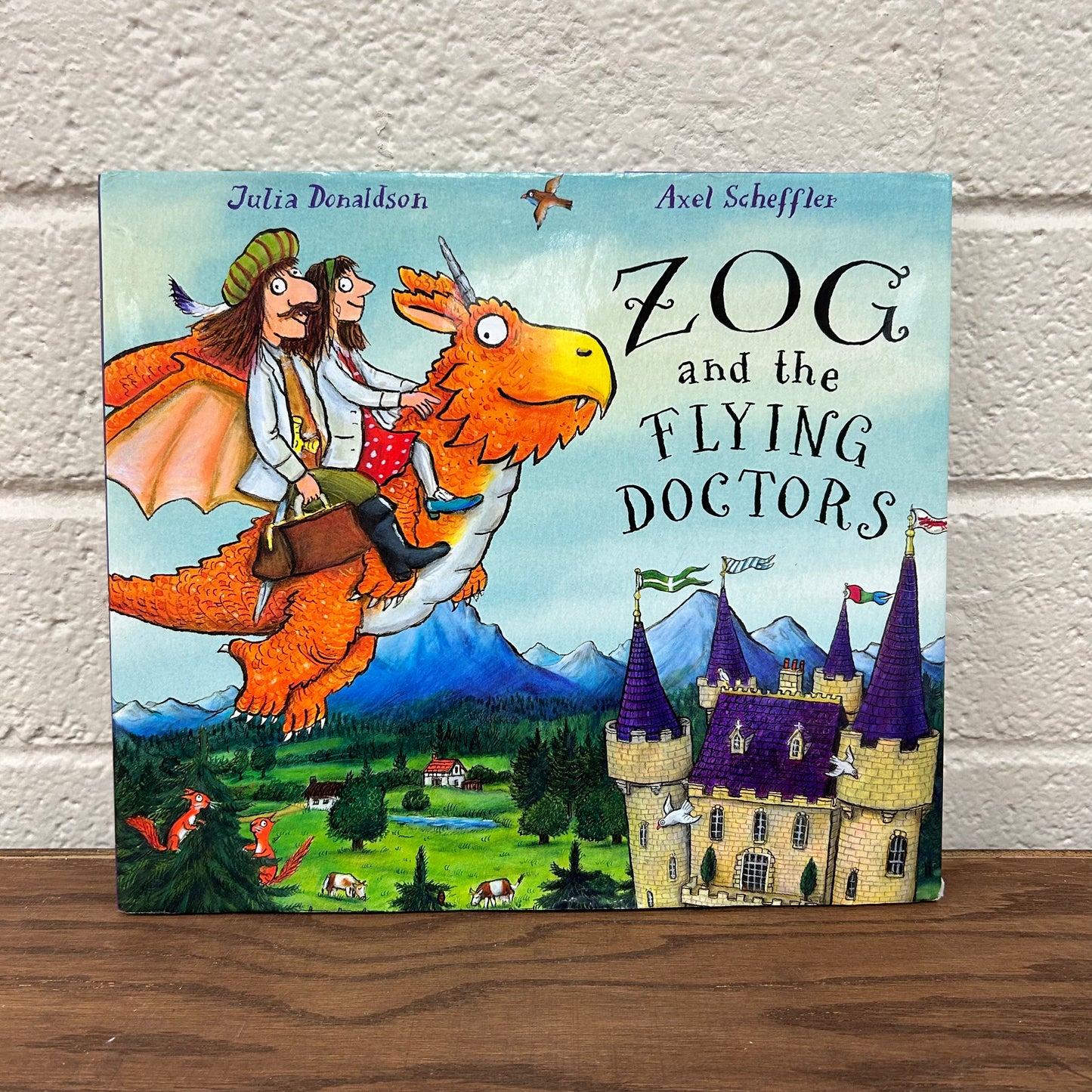 Zoo and the Flying Doctors