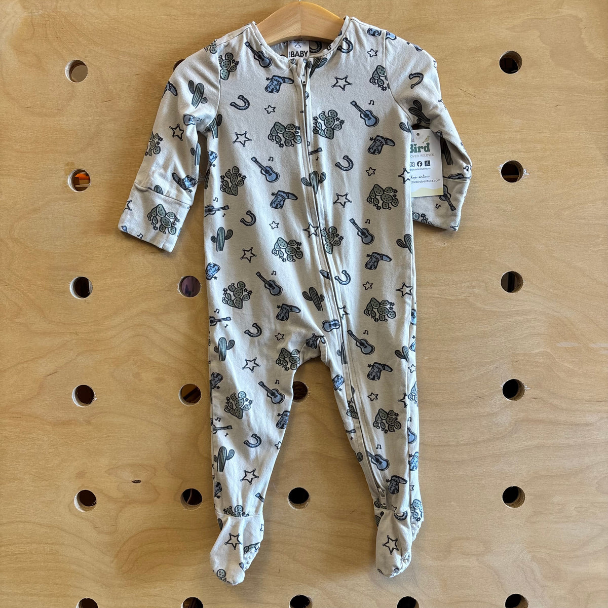 Cream Cactus/Guitar Footies