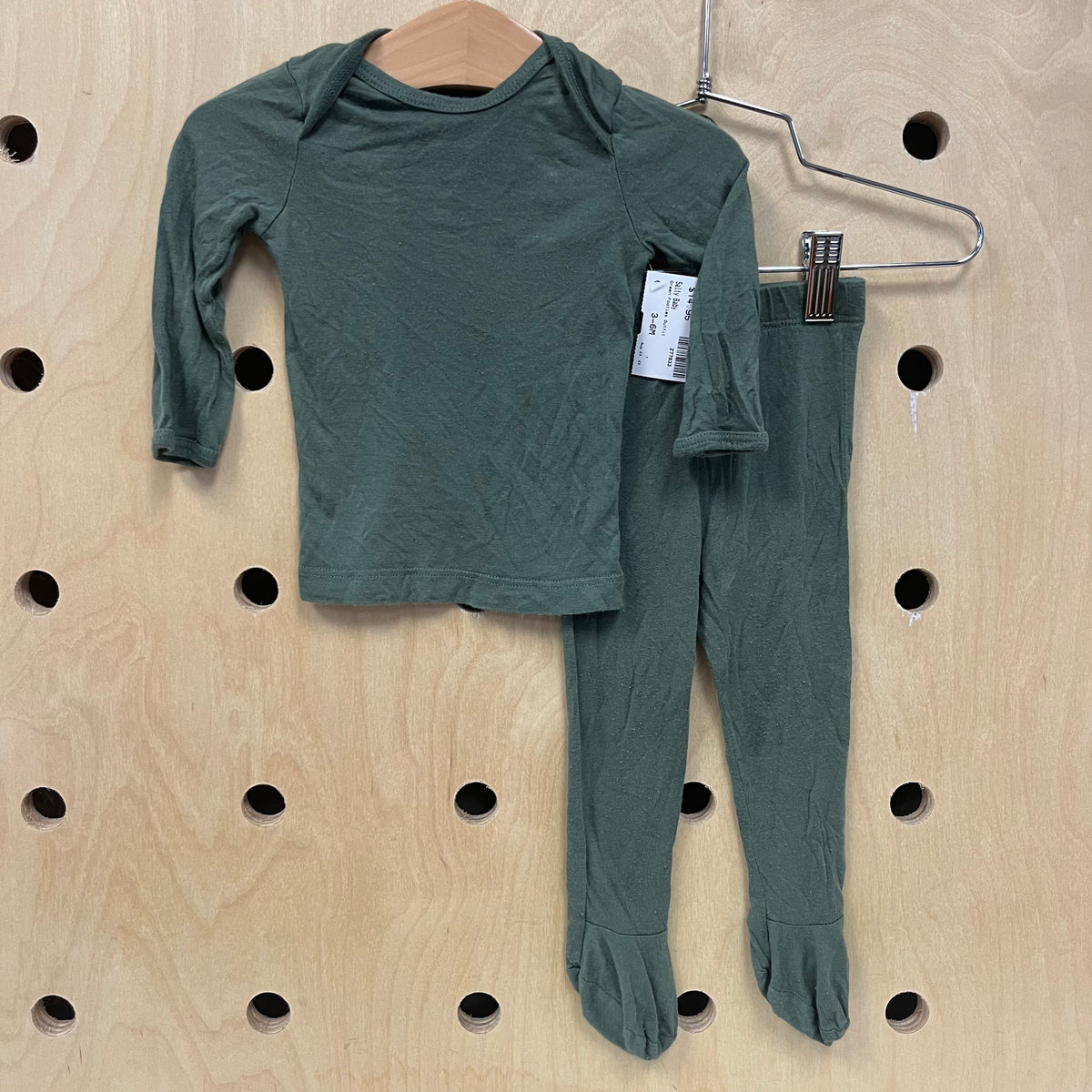 Green Footies Outfit