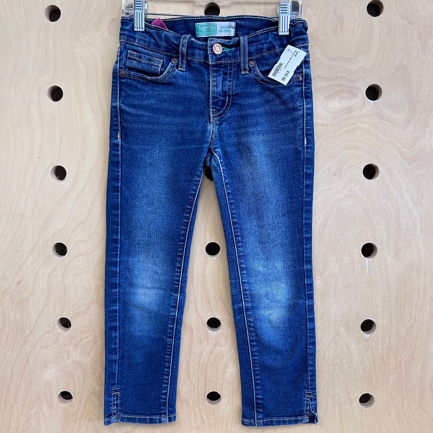 Signature Ankle Skinny Denim