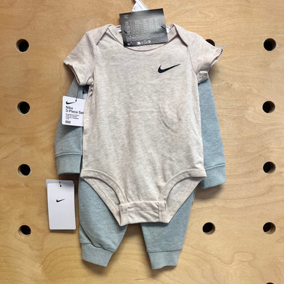 3pc Green/Cream Outfit NEW!