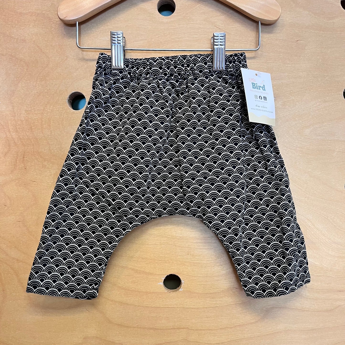 Black/White Rainbows Harem Pants