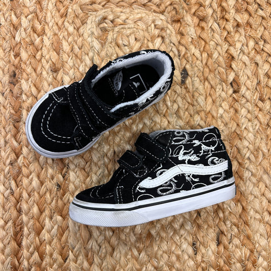 B&W Dinosaur Bones Velcro Mids