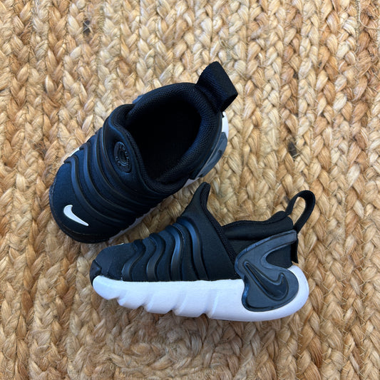 Black Dynamo Sneakers NEW!!