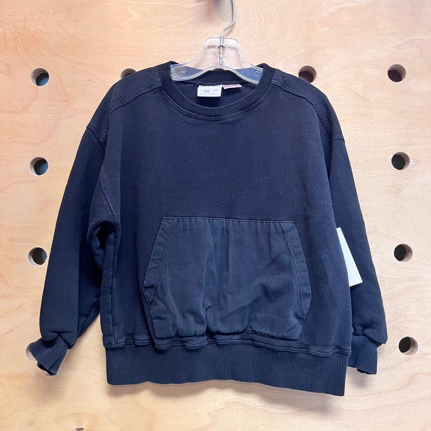 Black Front Pocket Sweatshirt
