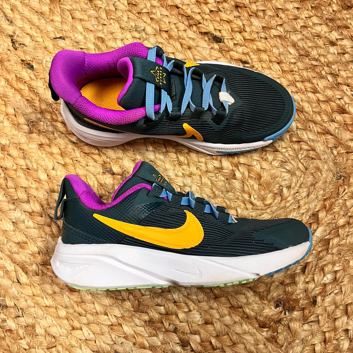 Blue/Purple/Gold Star Runners