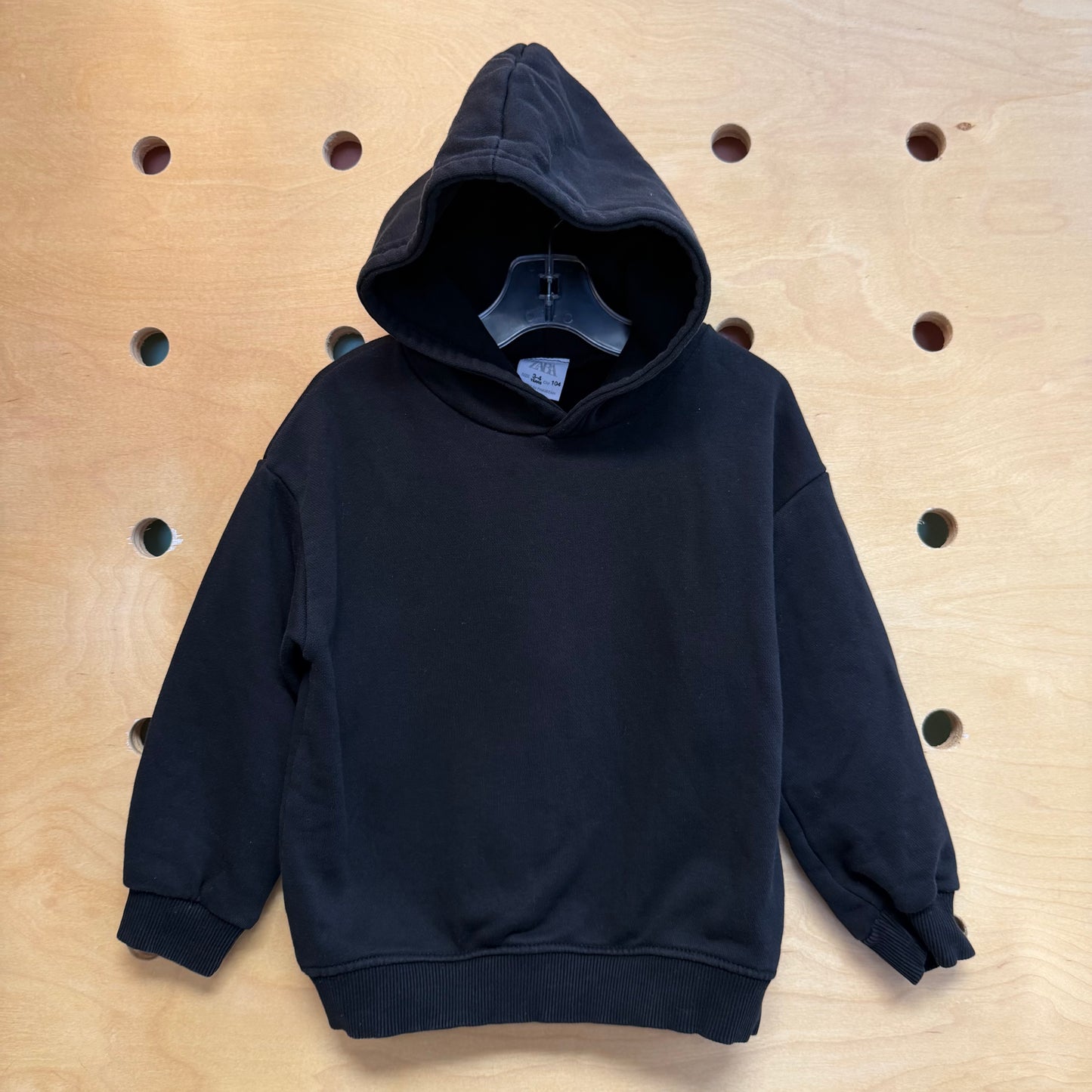 Black Hoodie Pullover