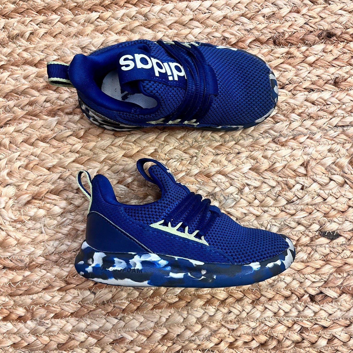 Navy Lite Racer Adapt Sneakers