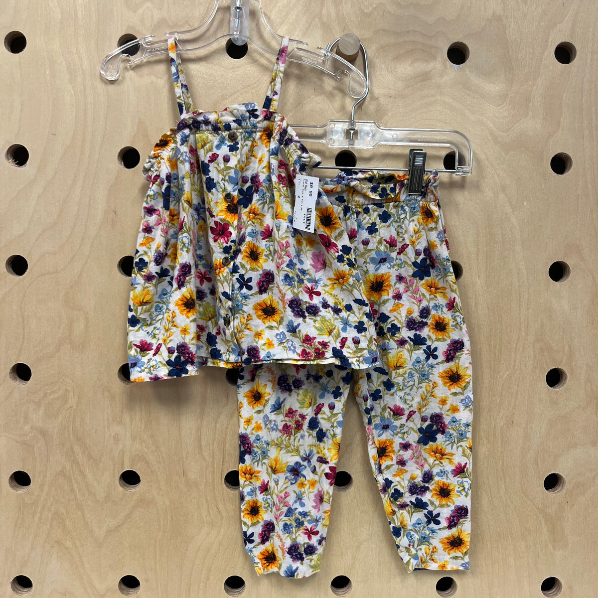 Floral Tank Outfit