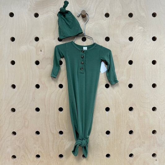 Green Knotted Gown & Hat