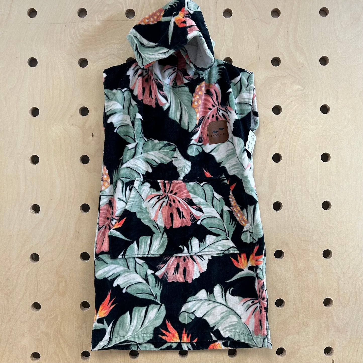 Makai Poncho Towel