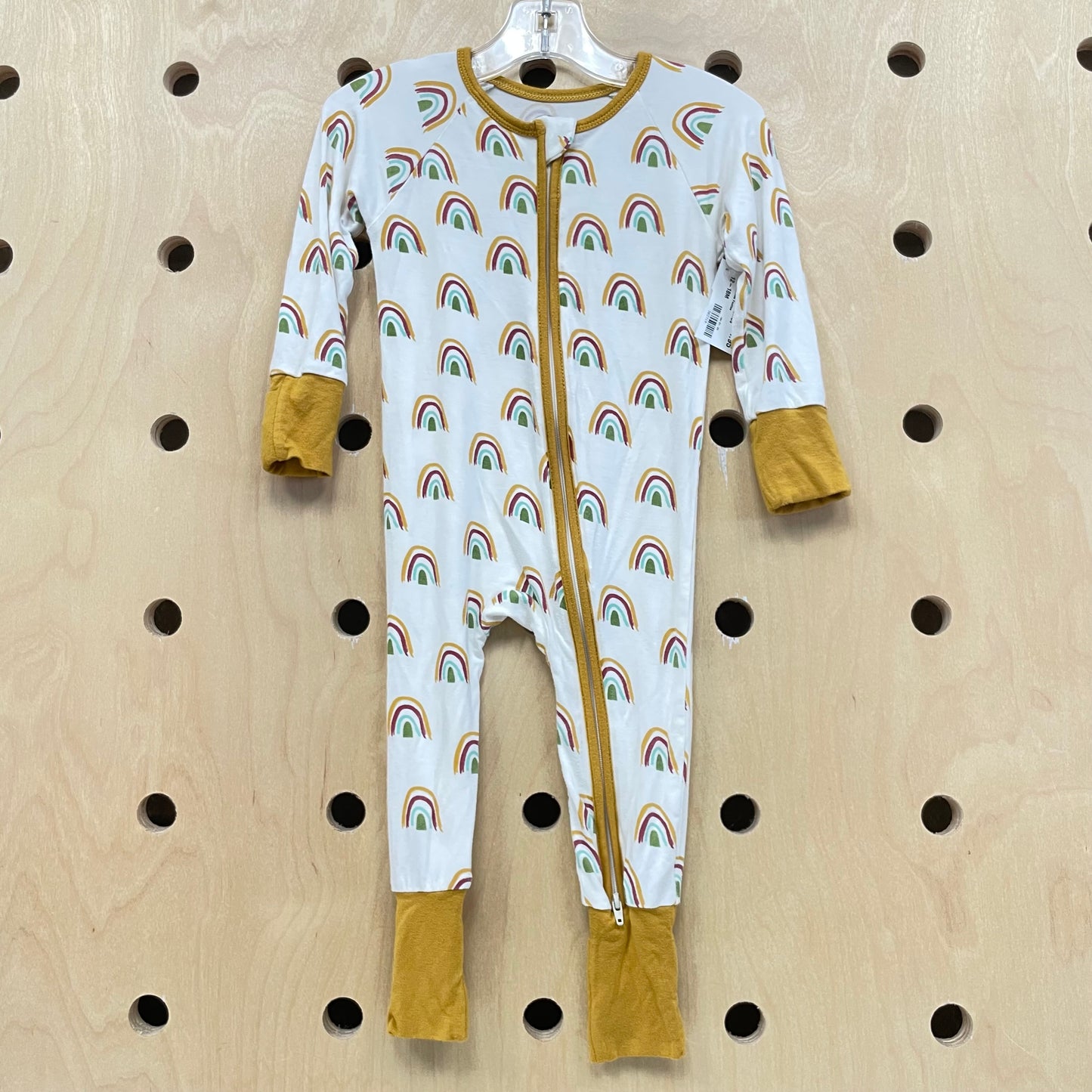 Neutral Rainbows Footies
