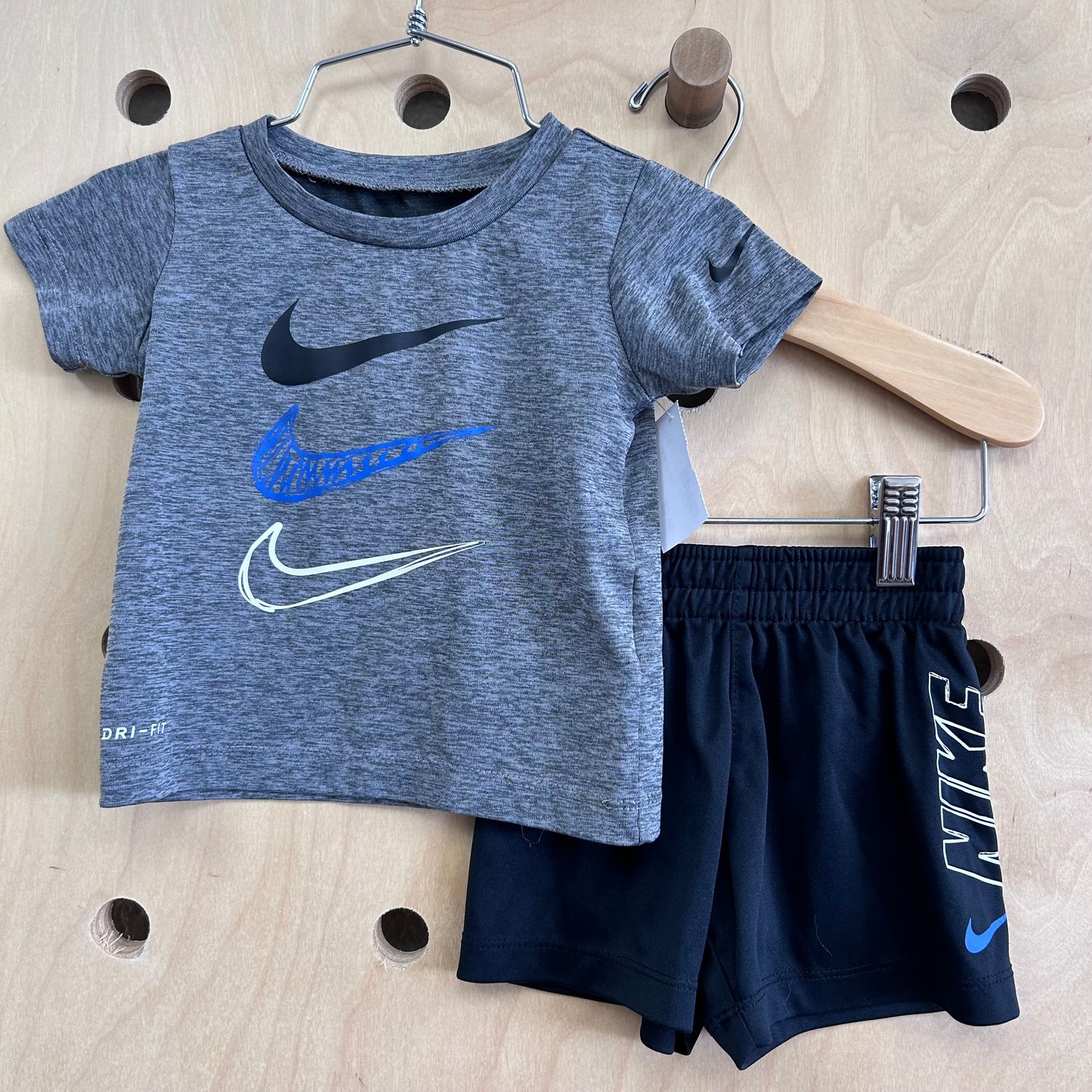Grey & Black Dri-Fit Outfit