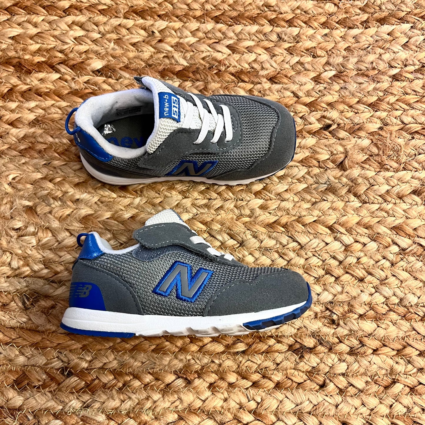 Grey 515 New-B Sneakers