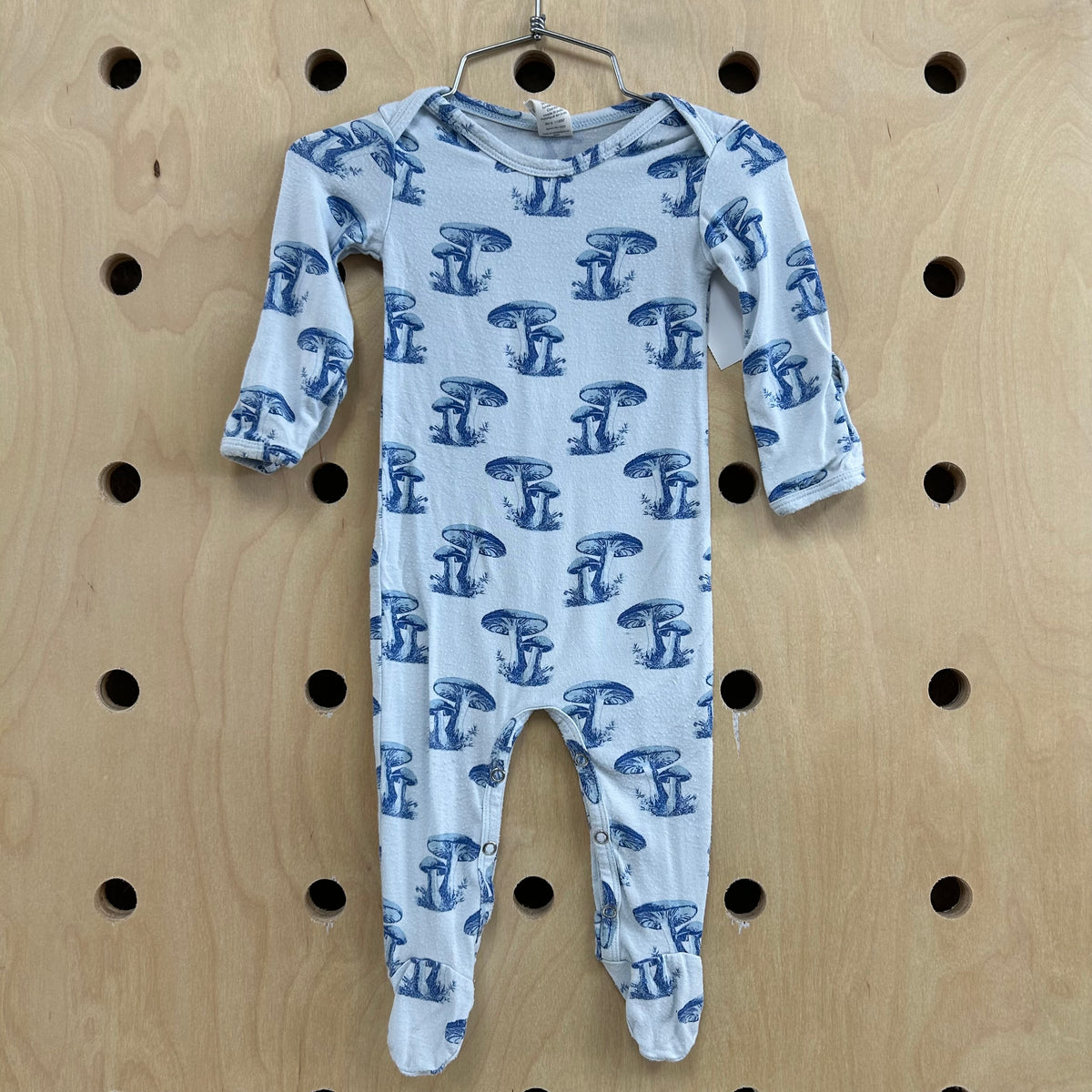 Blue Mushroom Footies *light piling