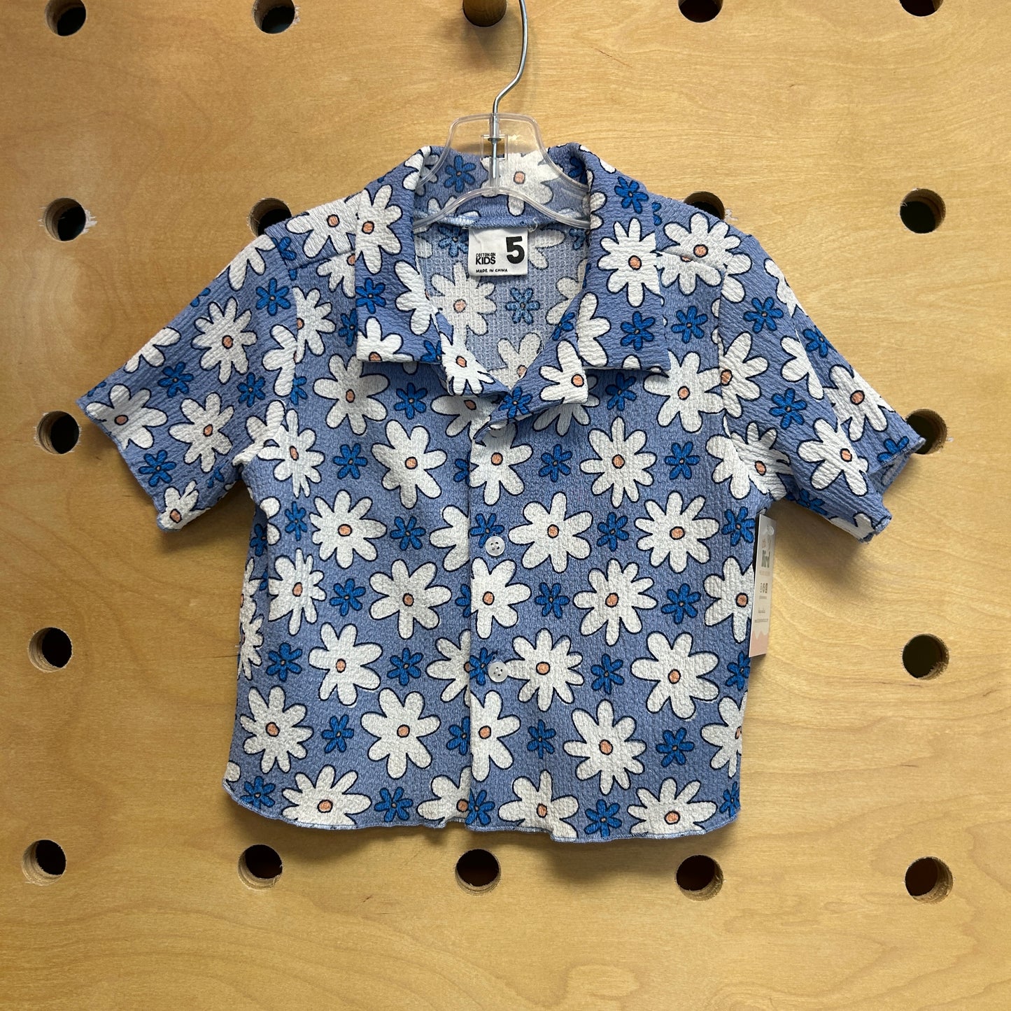Textured Blue/White Floral Button Up