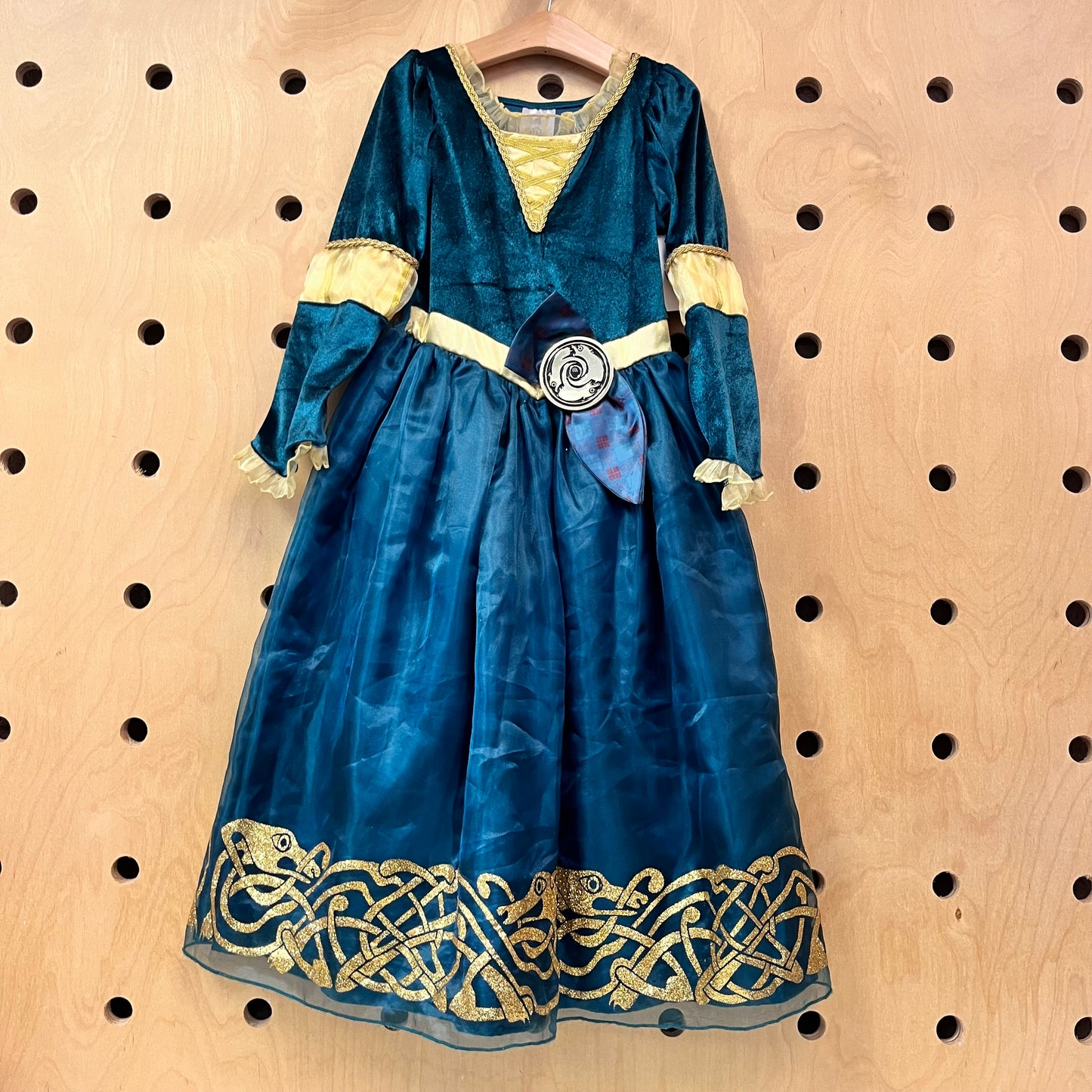 Merida (Brave) Dress Up