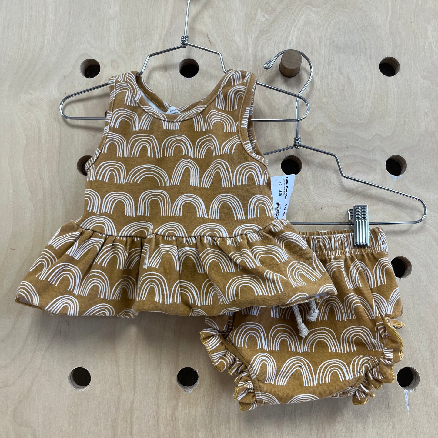 Tan Rainbows Outfit