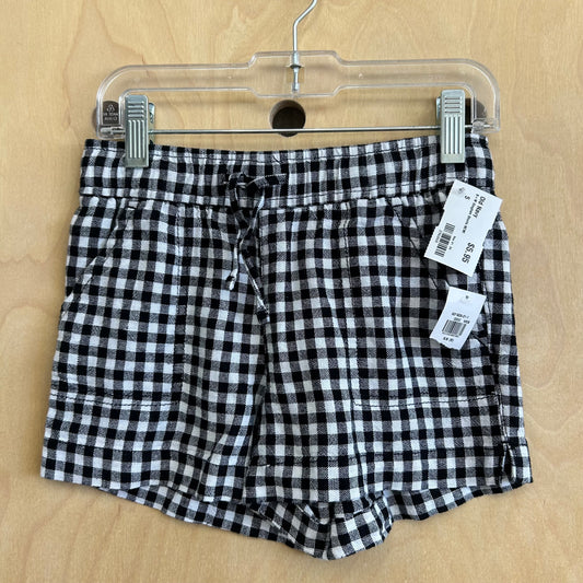 B+W Gingham Shorts NEW!