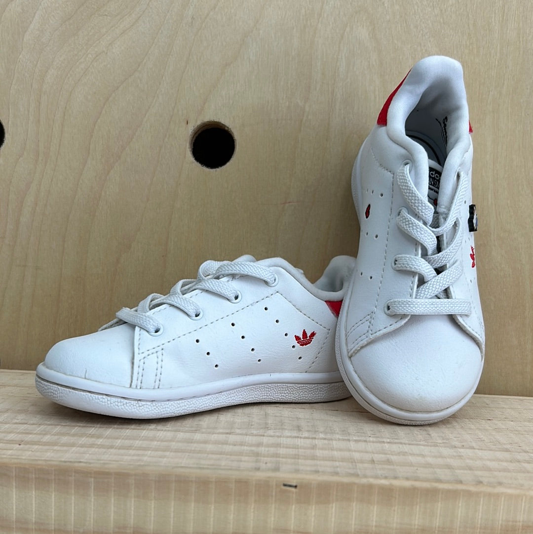 Hello Kitty Sneakers
