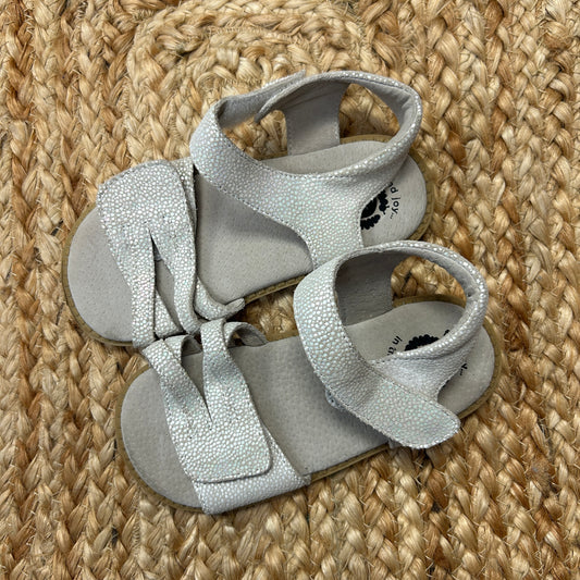 Textured White Velcro Sandals