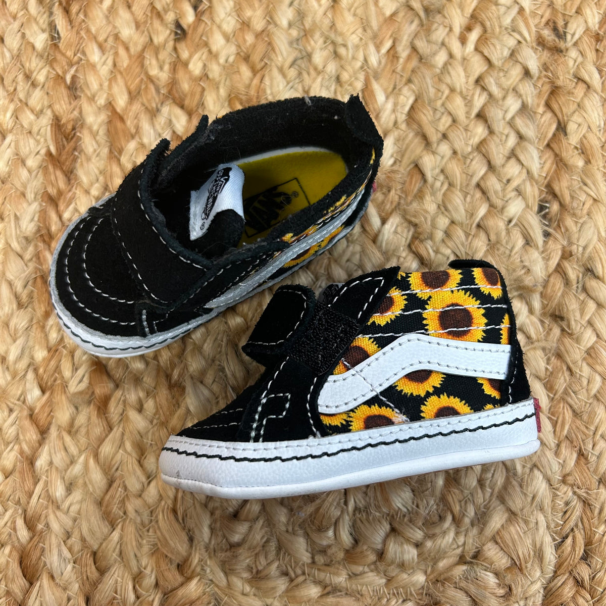 Black Sunflower Crib Shoes
