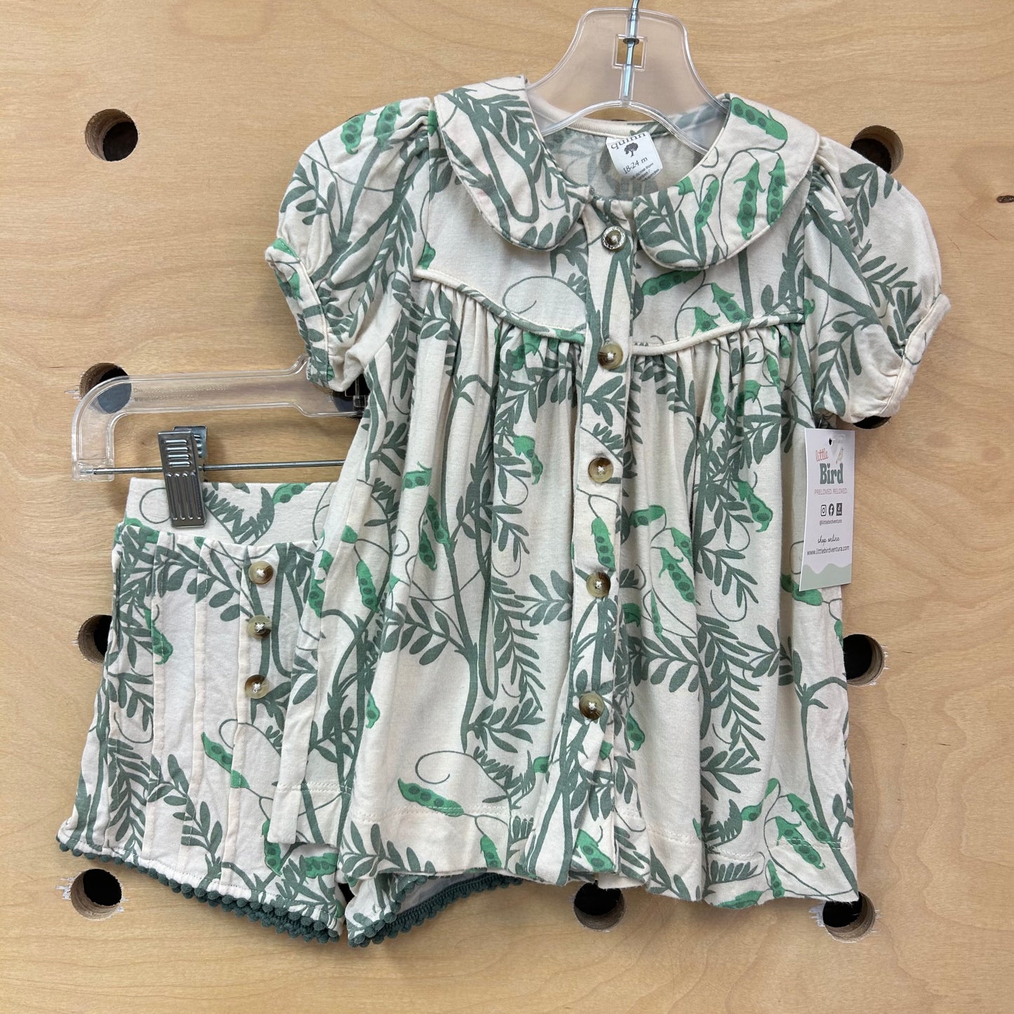 Cream/Green Leaves Bamboo Outfit