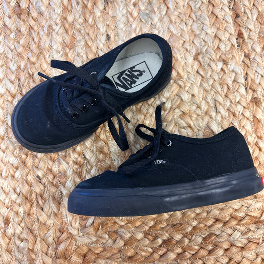 Black Laced Canvas Shoes