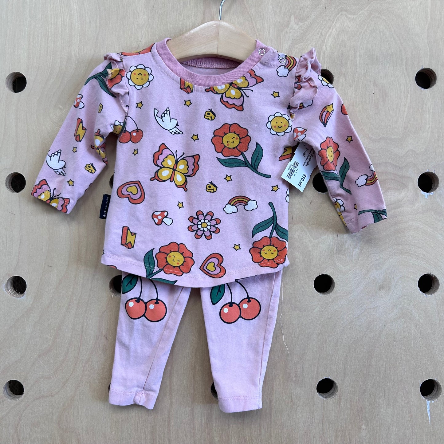 Flower & Rainbows Outfit