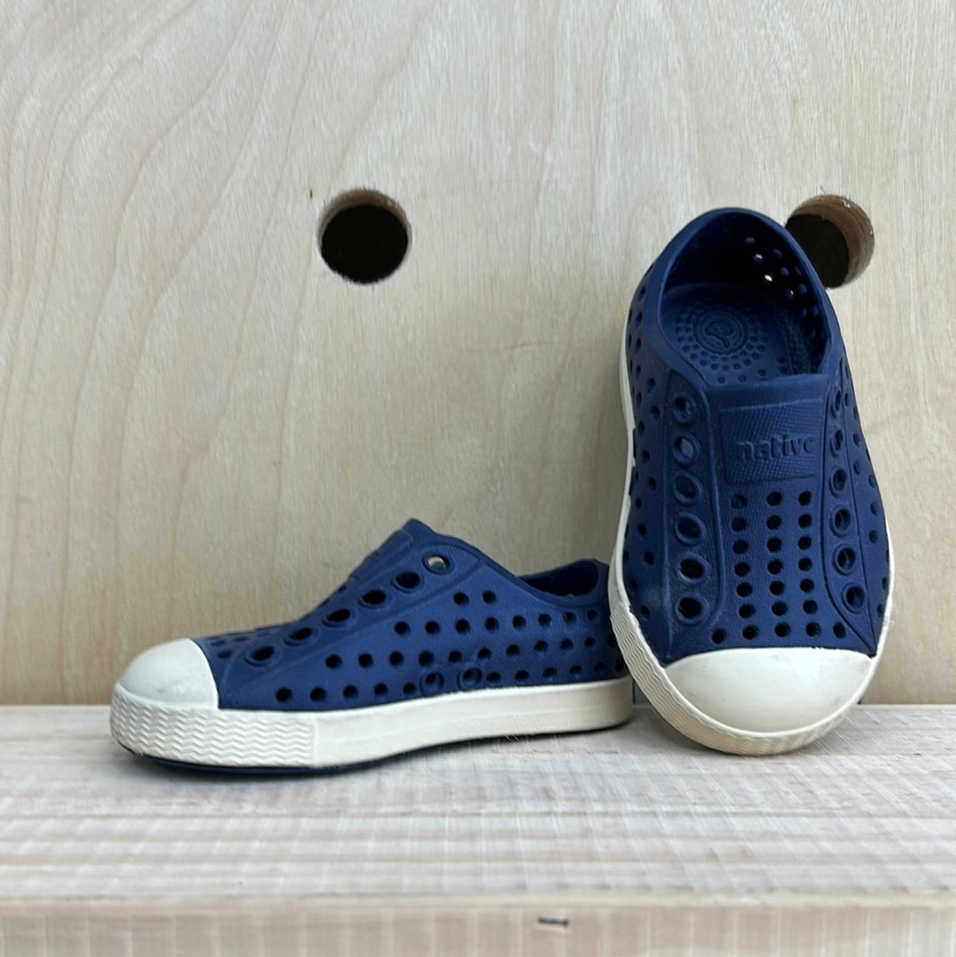 Blue & White Jeffersons