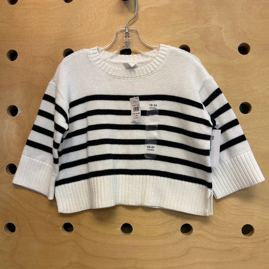 B&W Boxy Sweater NEW!